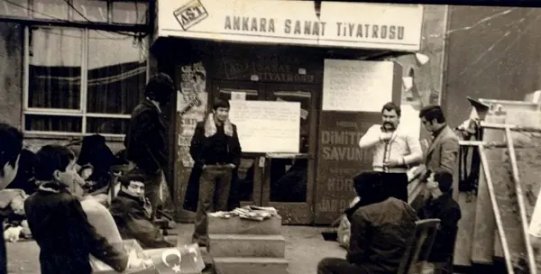 Ankara Sanat Tiyatrosu’yla Dayanışma ve Mücadele Çağrısı